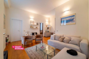 Isola Cozy Apartment by Wonderful Italy